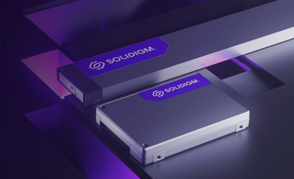 Solidigm D5-P5336高密度數(shù)據(jù)中心固態(tài)硬盤